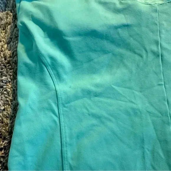 ALO Yoga Mint Green Tank Top - Picture 4 of 8